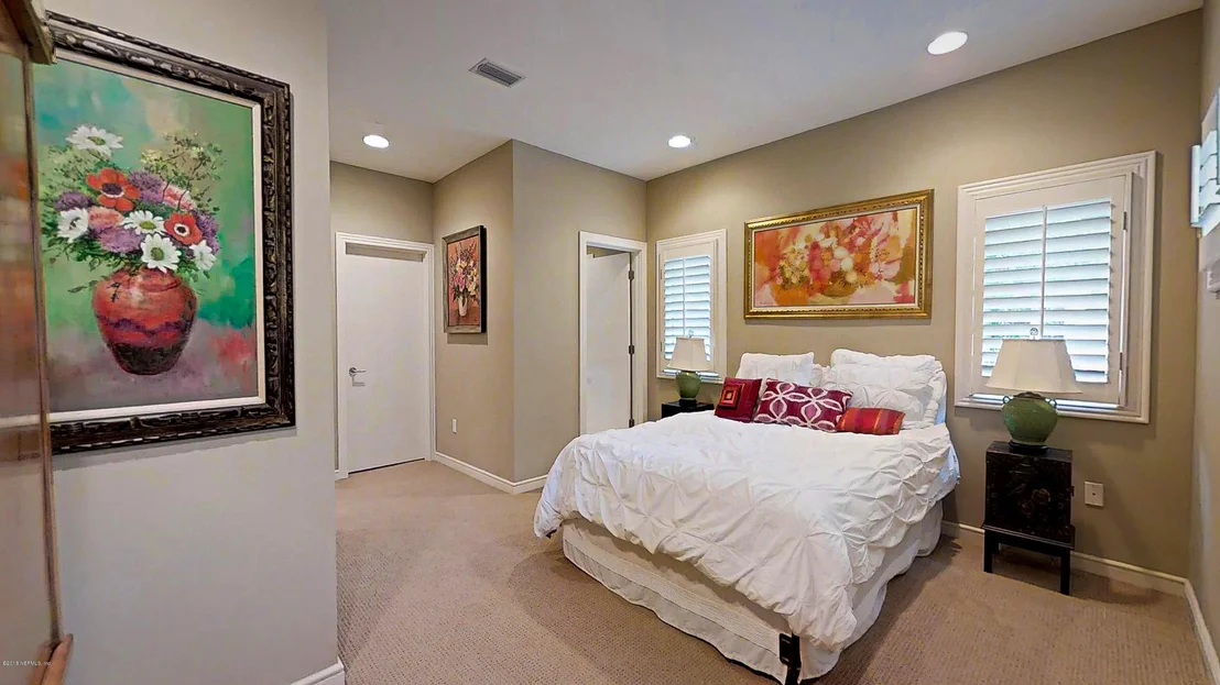 Photo of 3016 FOREST Circle
