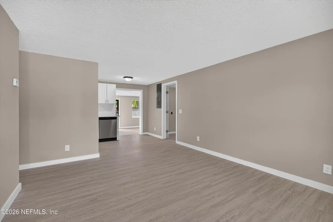 Photo of 184 DRACO Street