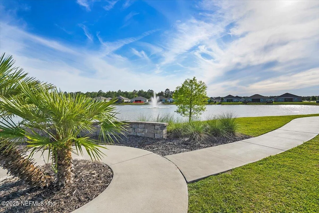 Photo of 1828 AMBERLY Drive