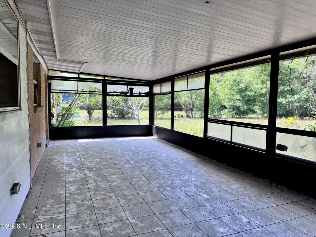 Photo of 5527 MAXINE Drive