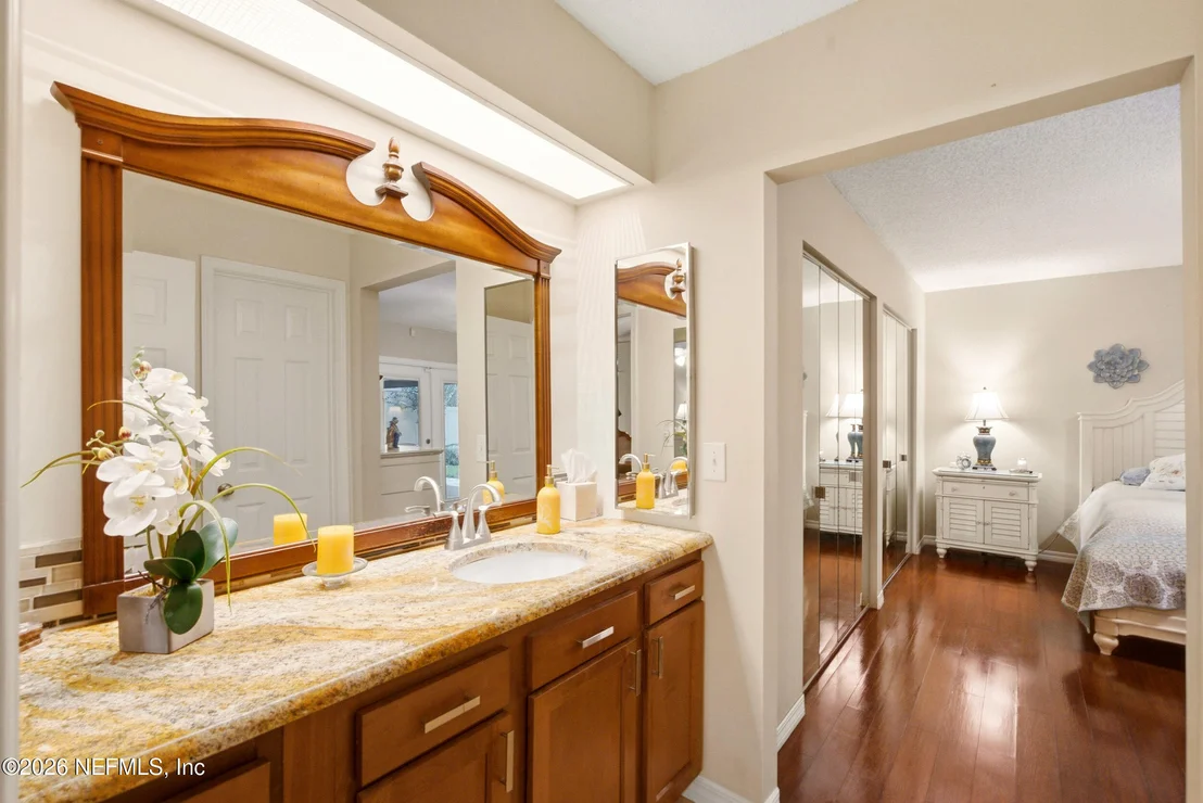 Photo of 3218 THORN Lane