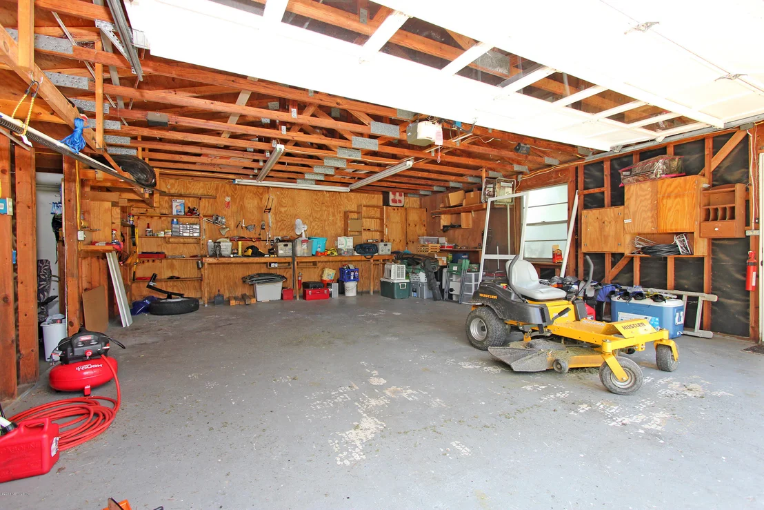 Photo of 4611 MAPLE Street