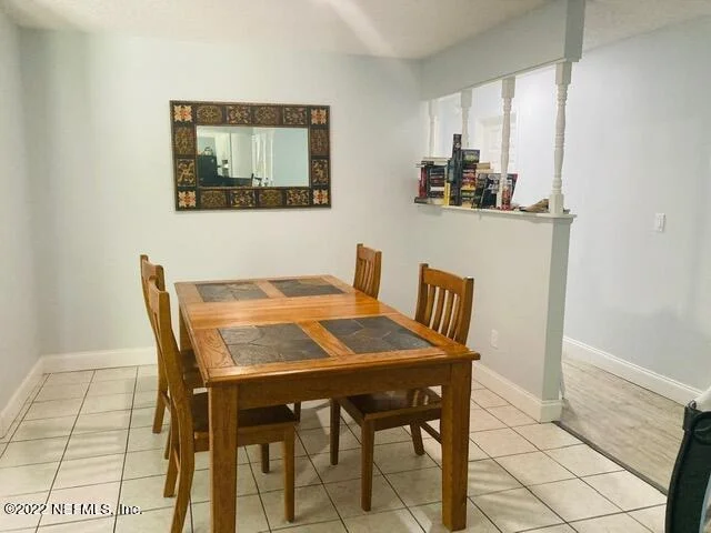 Photo of 981 CHAPMAN Drive
