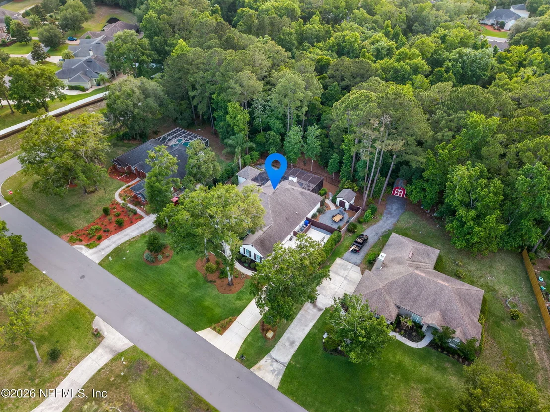 Photo of 1204 CREEK BEND Road