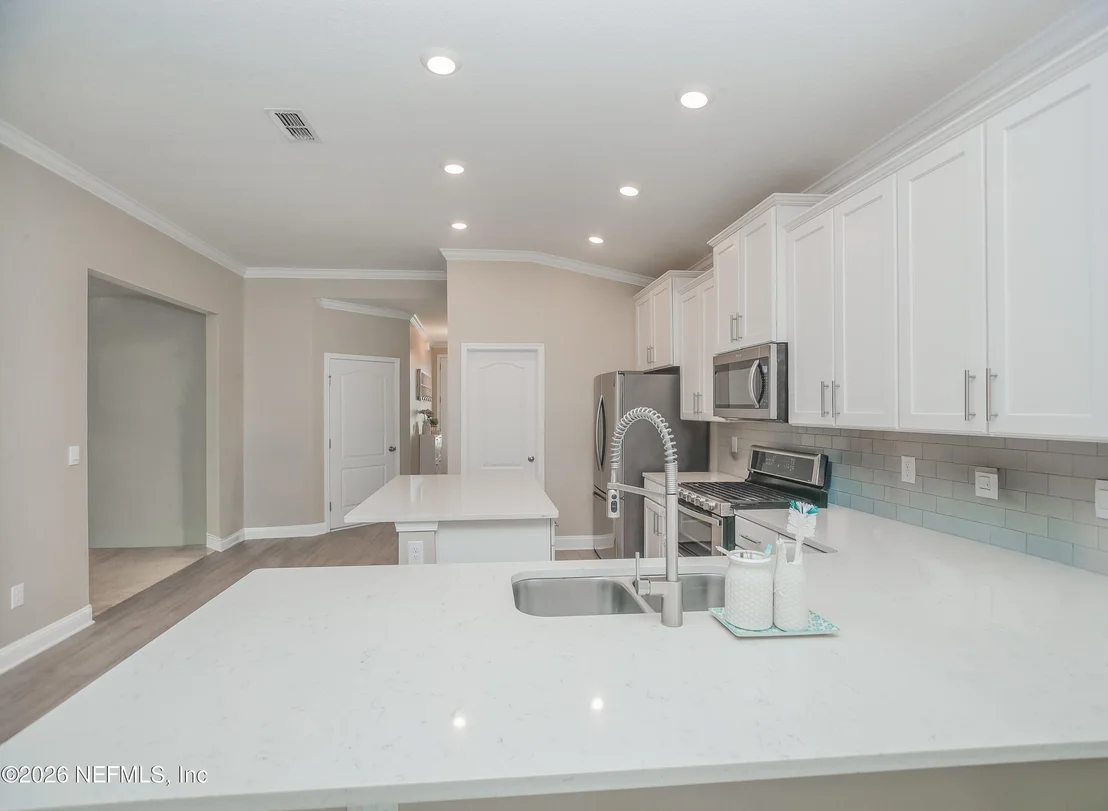 Photo of 65 CREEKMORE Drive