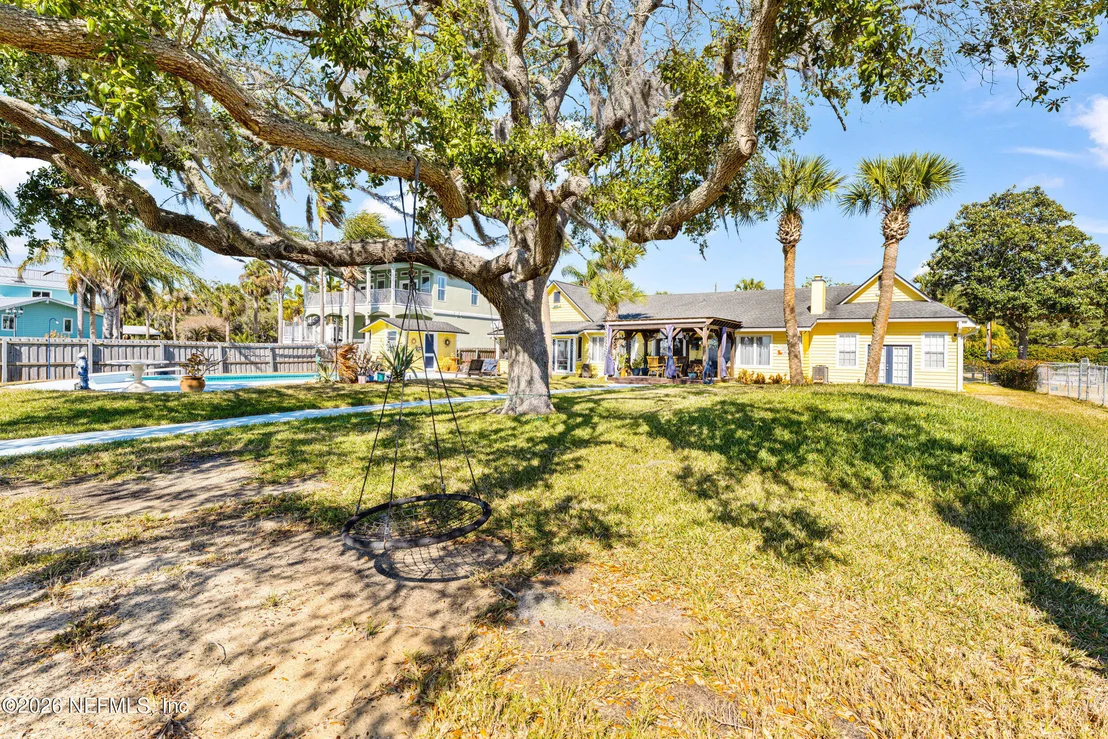 Photo of 5992 HECKSCHER Drive