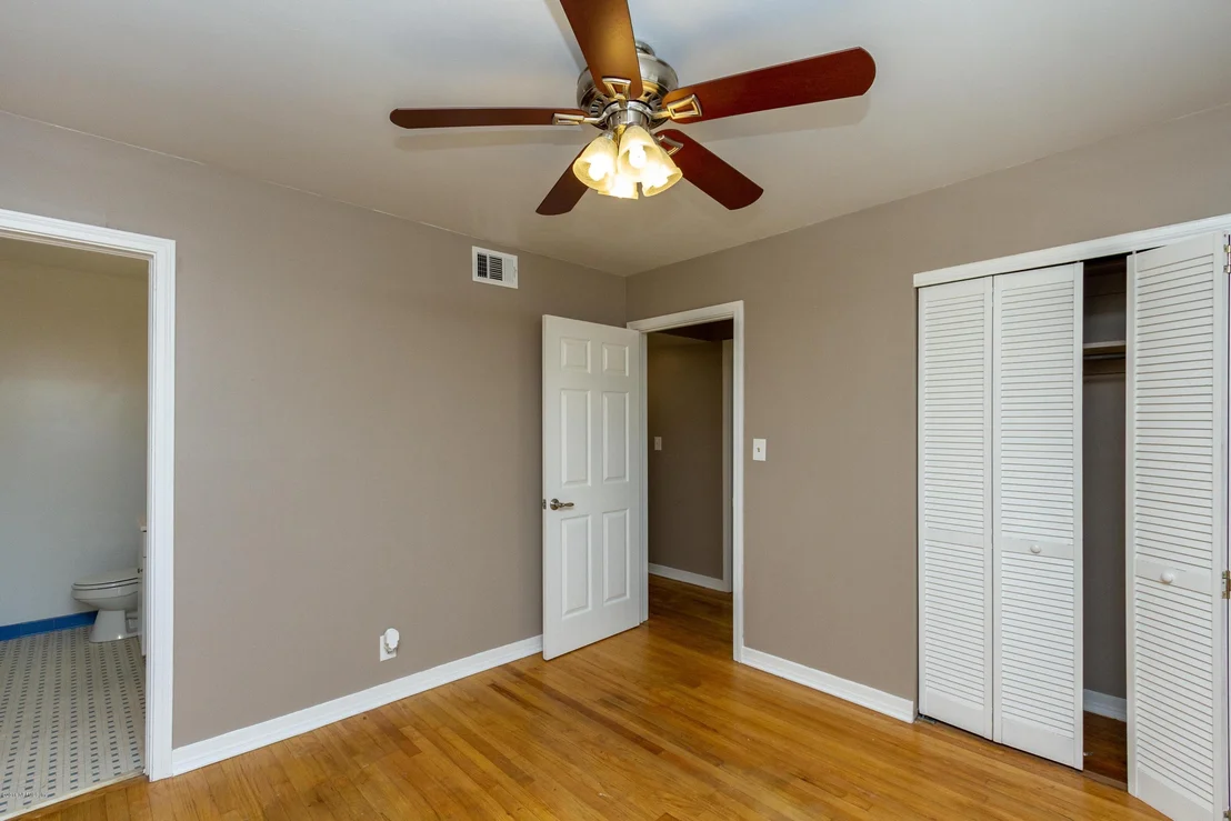 Photo of 7234 PINEVILLE Drive