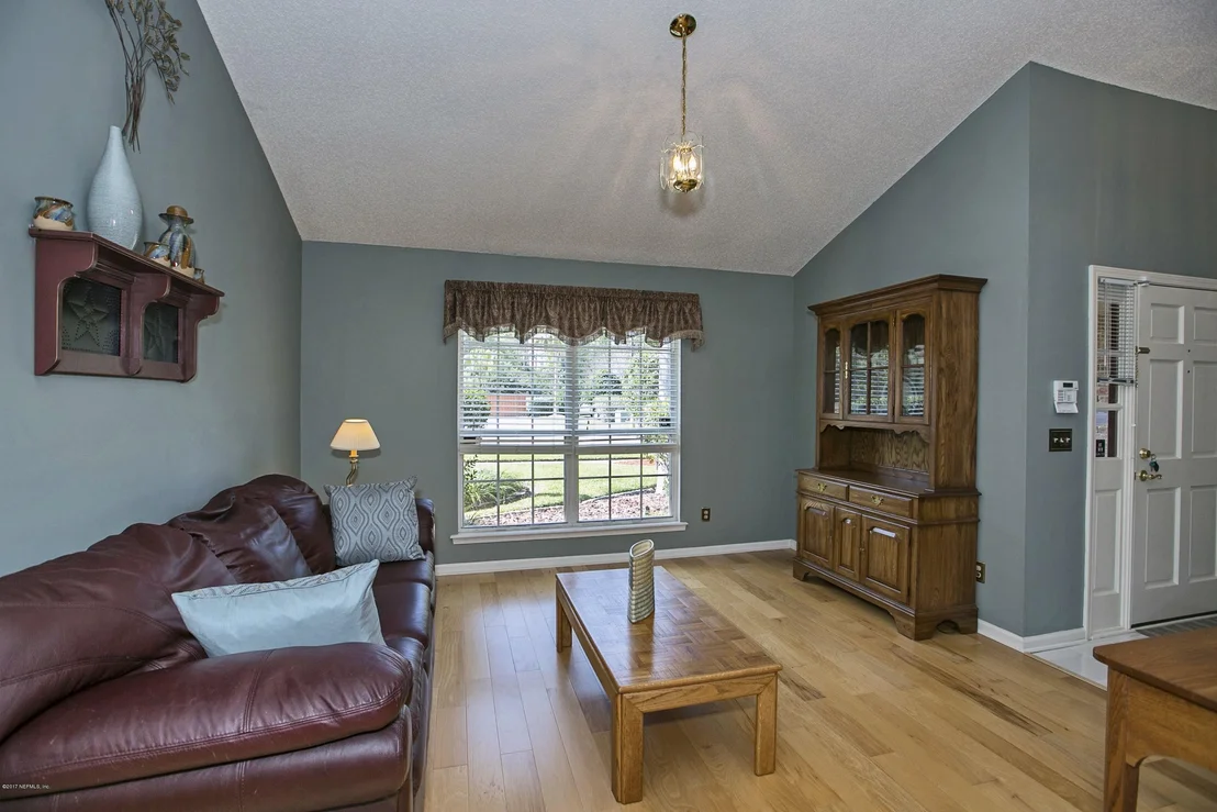 Photo of 4311 HOLLYGATE Drive