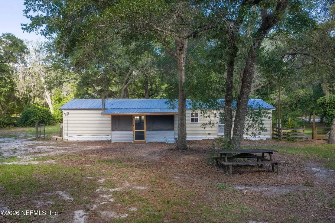 Photo of 8337 SINGLETON Place