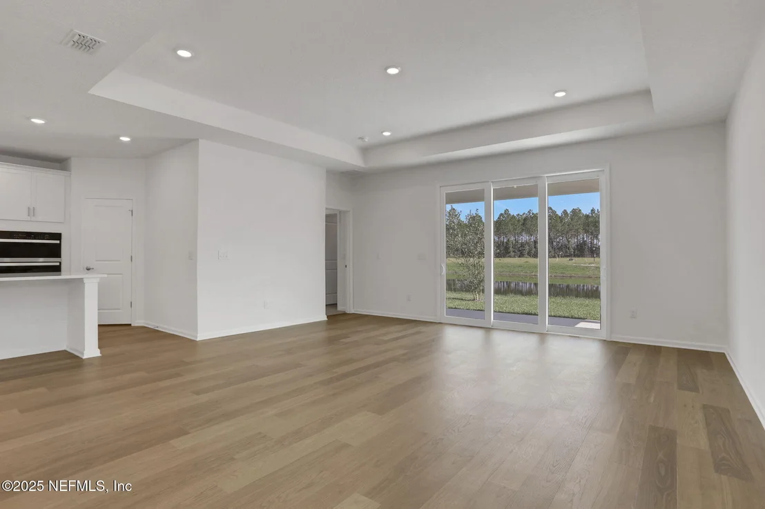 Photo of 161 CEDAR KNOLL Circle
