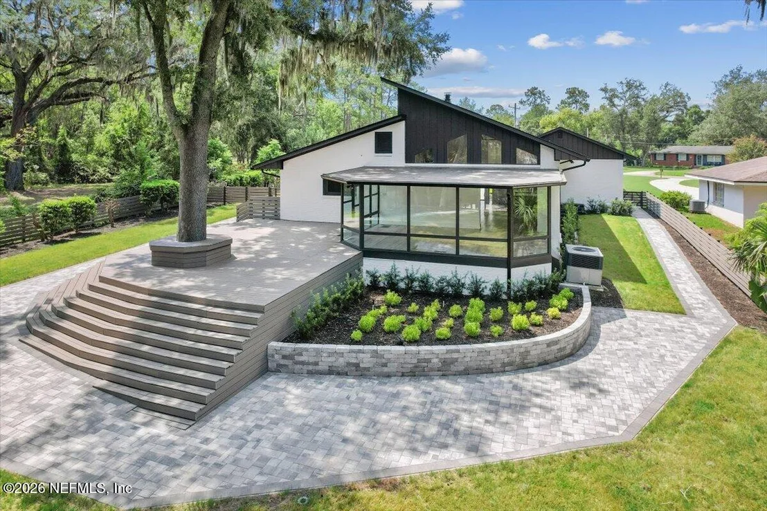 Photo of 8833 SANCHEZ Road