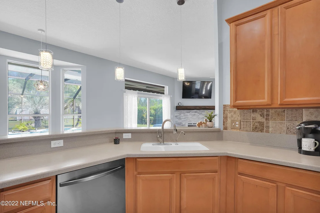 Photo of 9096 FORD Road