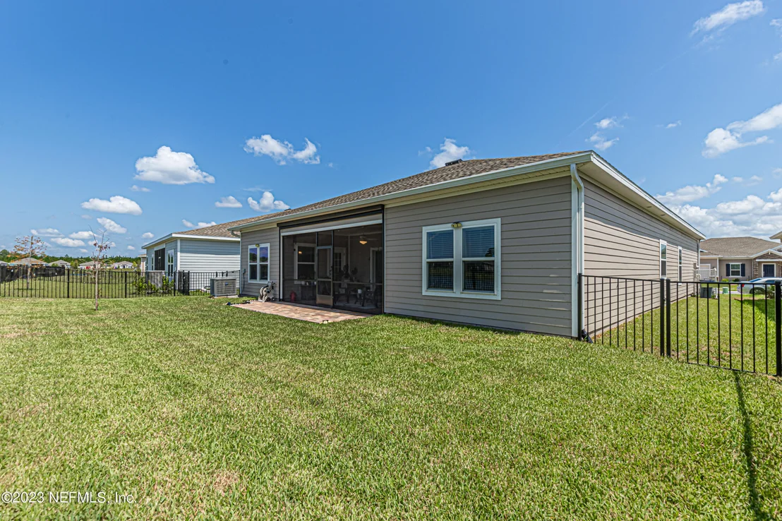 Photo of 9627 LOVAGE Lane