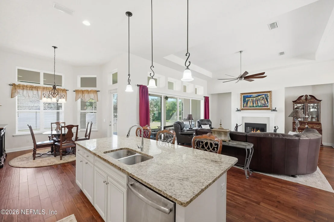 Photo of 2937 PESCARA Drive