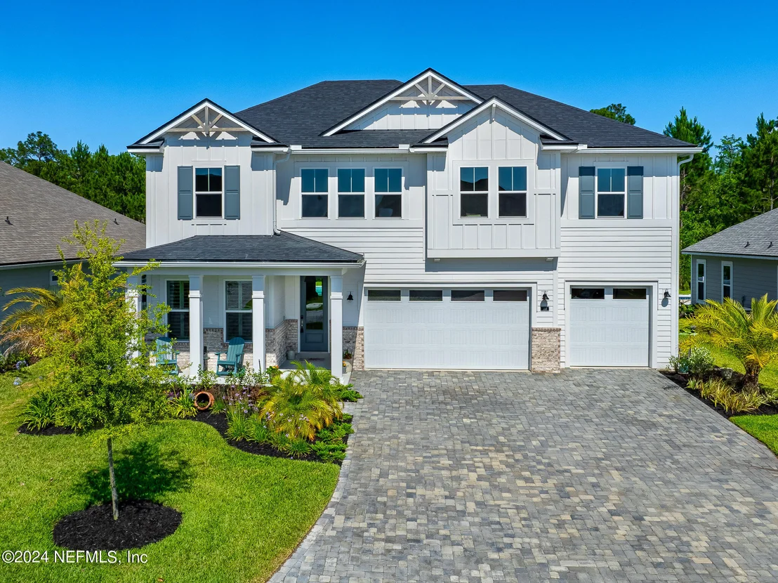 Photo of 193 YORKSHIRE Drive