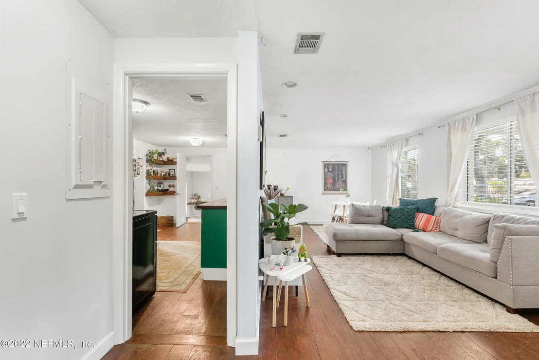 Photo of 2837 ADAMS Road