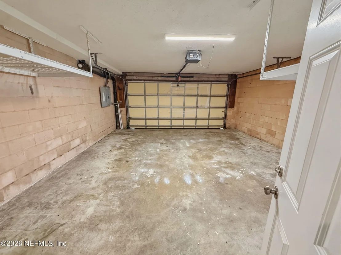 Photo of 477 DEL MONTE Drive