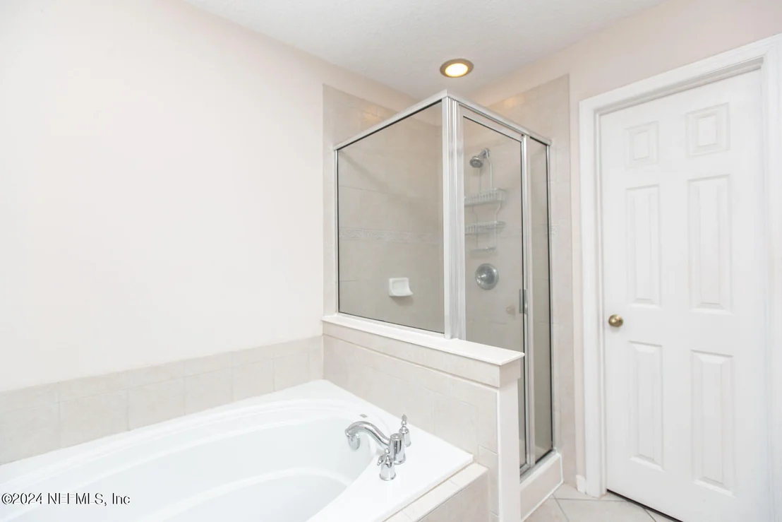 Photo of 1740 FERNCREEK Drive