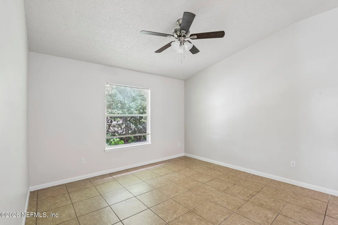 Photo of 1580 BEECHER Lane