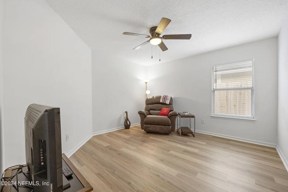 Photo of 5536 DOVER CREST Lane