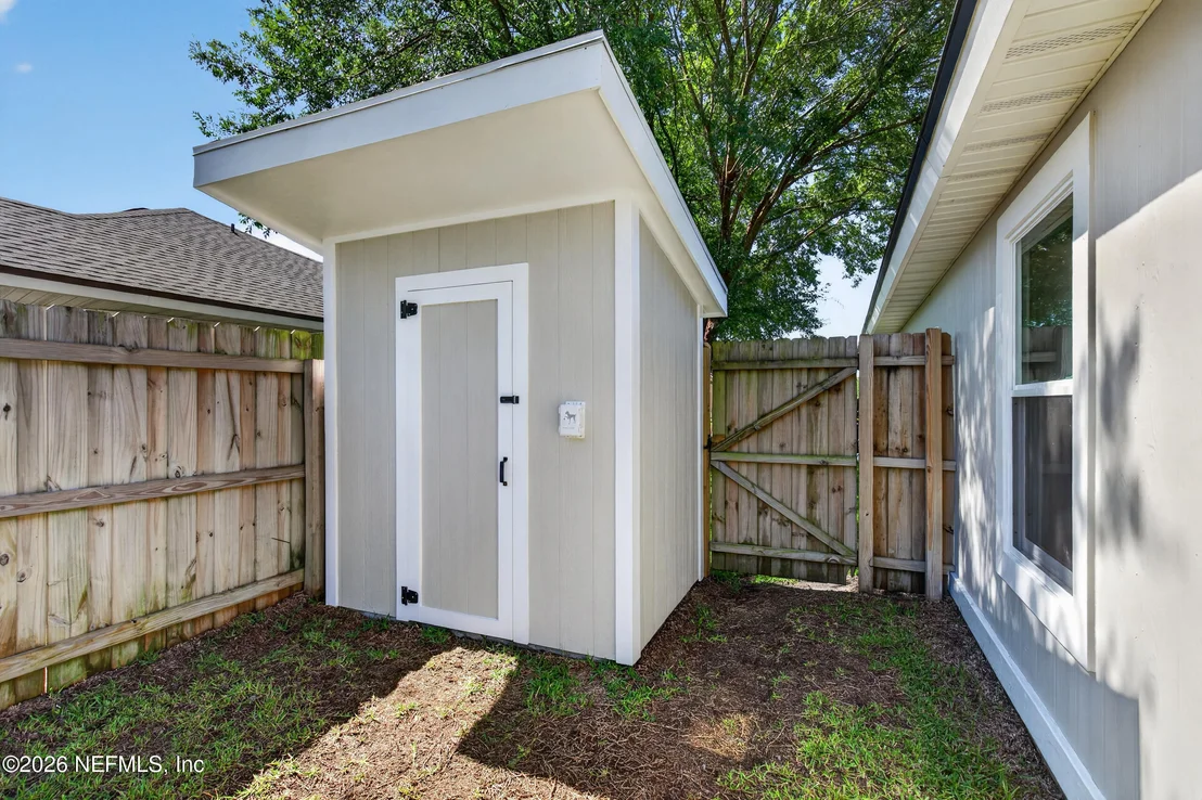 Photo of 12151 SUNCHASE Drive