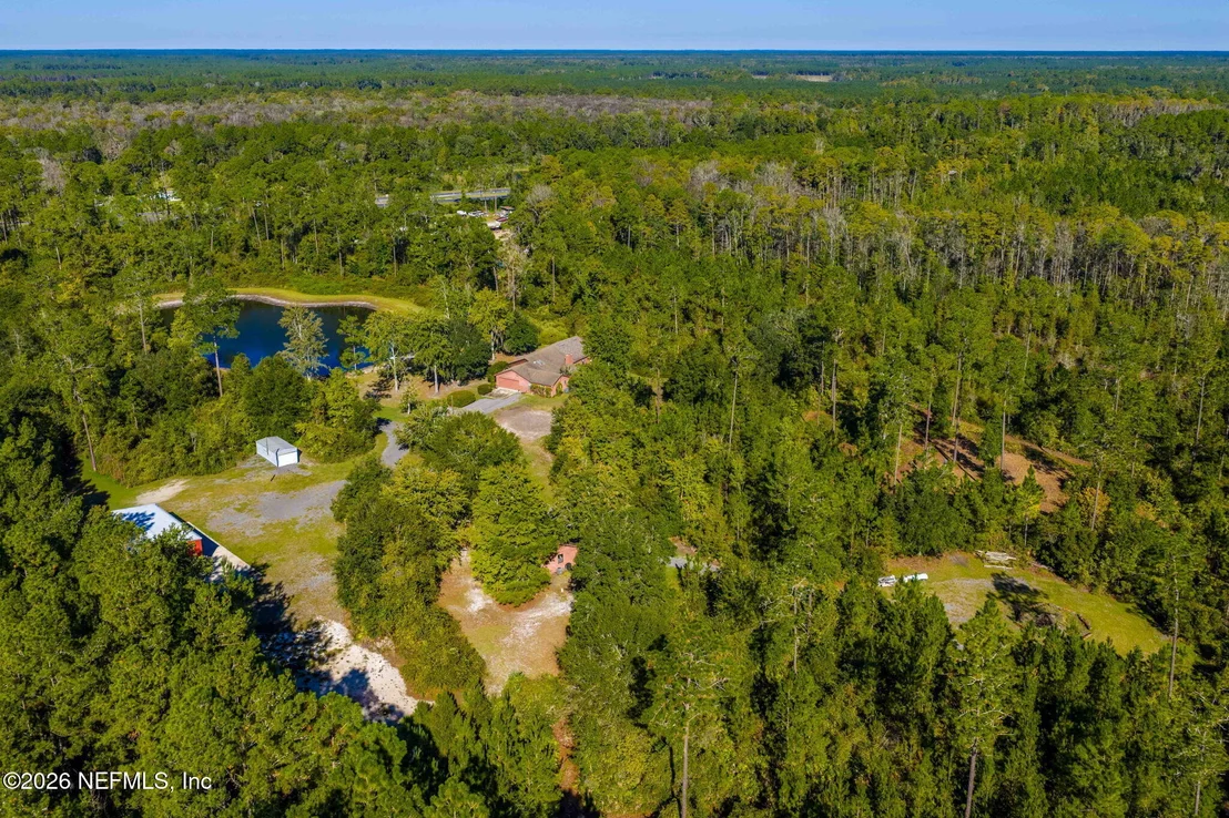 Photo of 2411 US HIGHWAY 301
