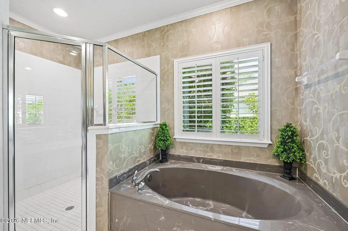 Photo of 1698 MARGARETS WALK Road