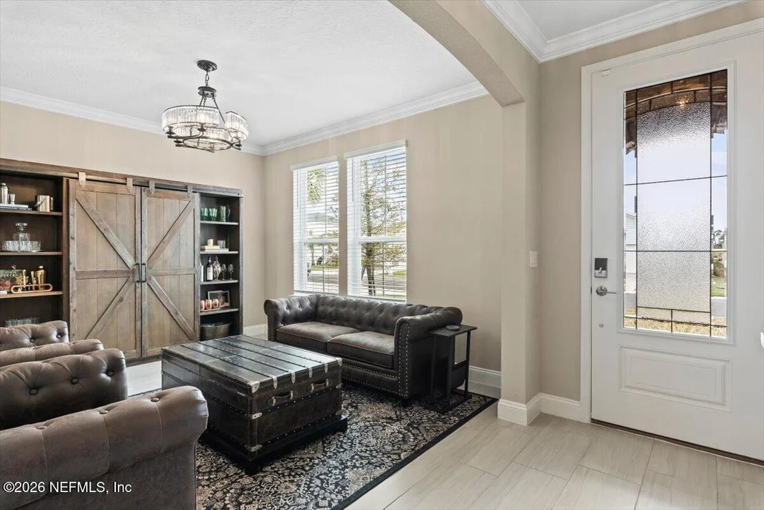 Photo of 273 CLEARVIEW Drive