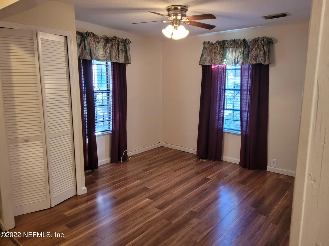 Photo of 1028 DANIEL Street