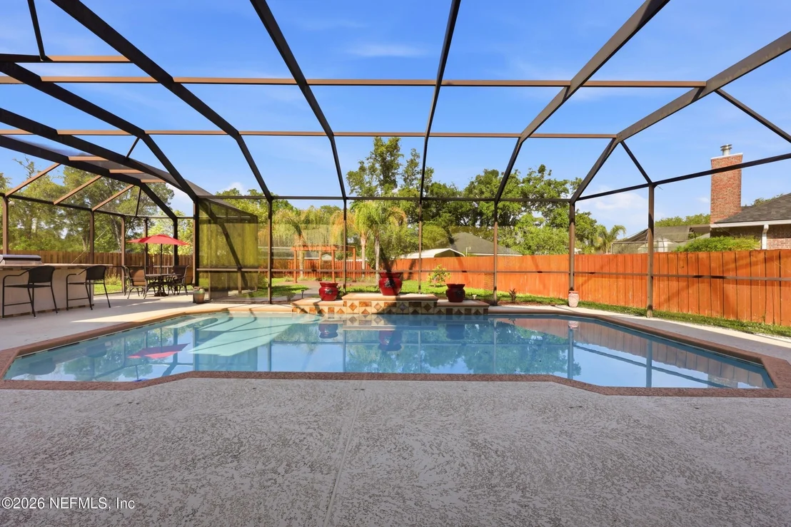Photo of 1140 HIDEAWAY Drive N