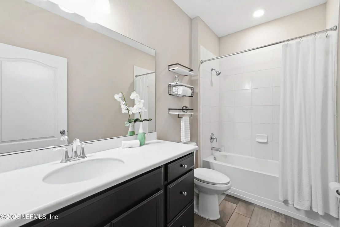 Photo of 1439 KENDALL Drive