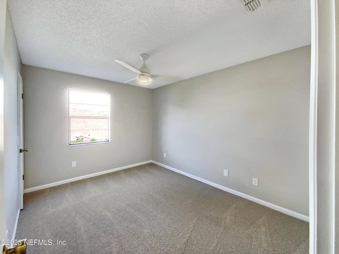 Photo of 7537 KESTREL Drive