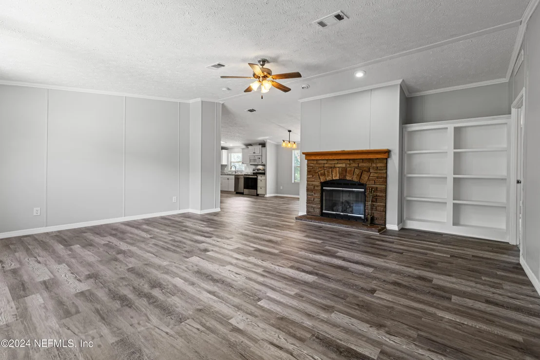 Photo of 3994 SUZANNE Drive