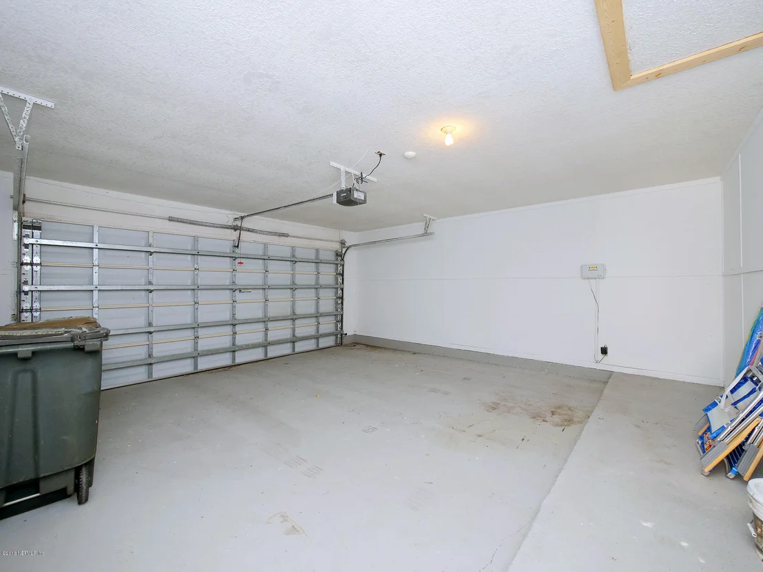 Photo of 1802 SEMINOLE Road