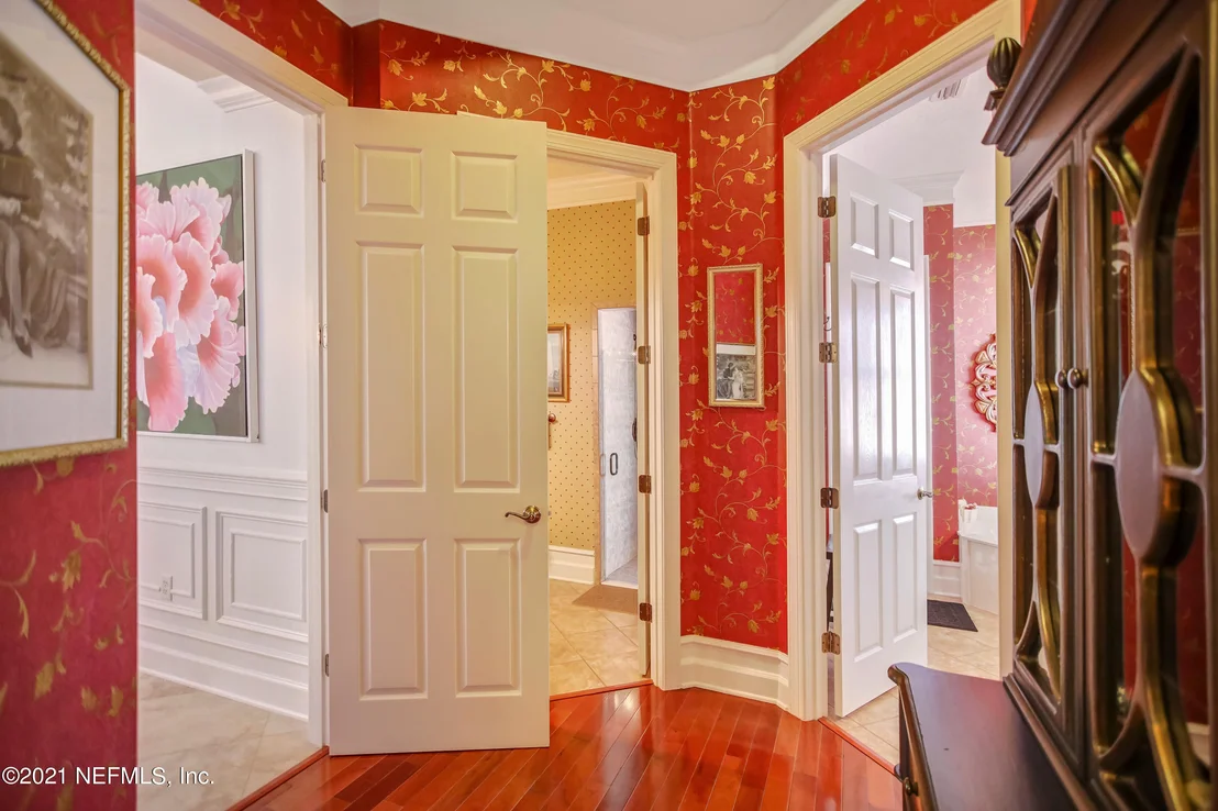 Photo of 1120 INVERNESS Drive