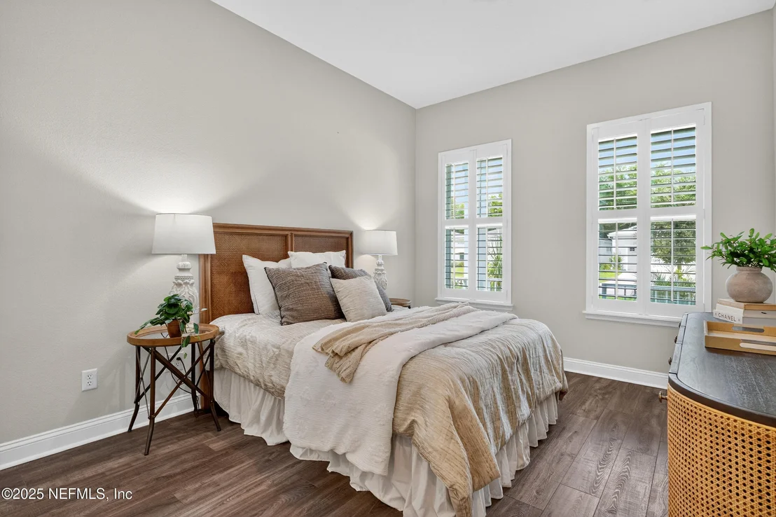 Photo of 243 PINELLAS Way