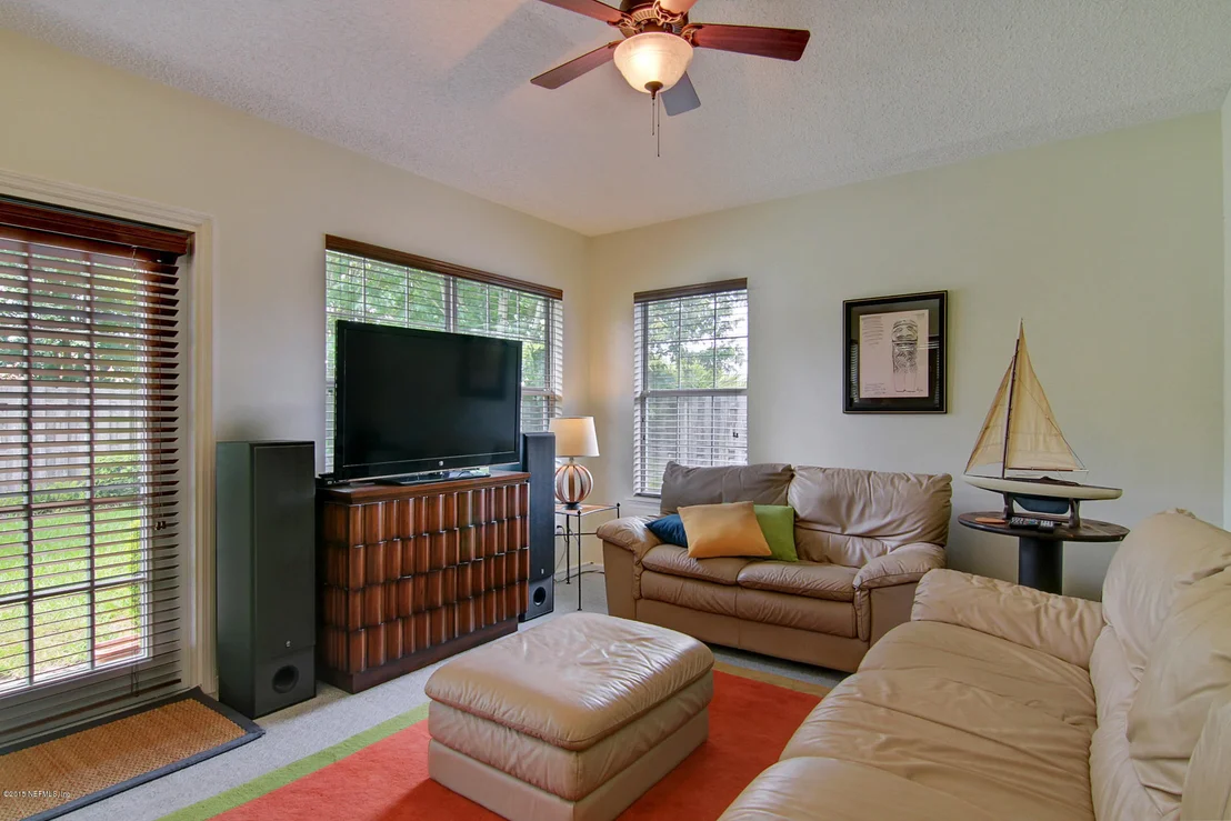 Photo of 12921 DEEP RIVER Way