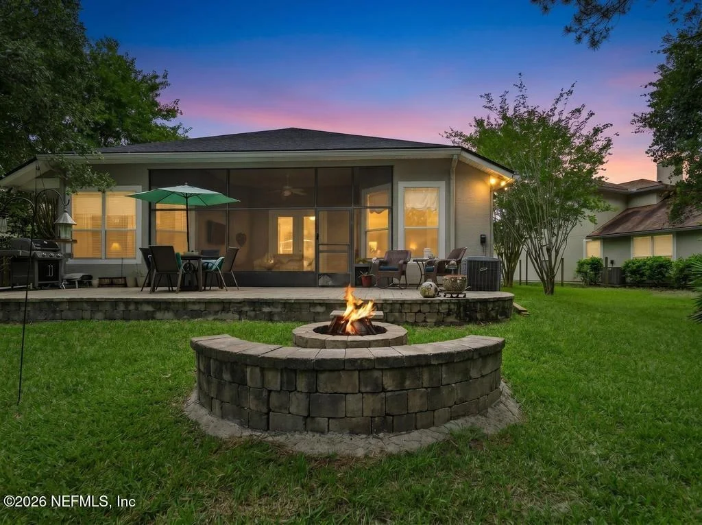 Photo of 3152 E BANISTER Road