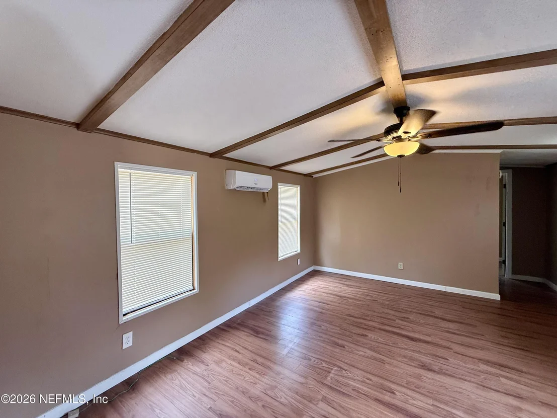 Photo of 509 JANET Avenue