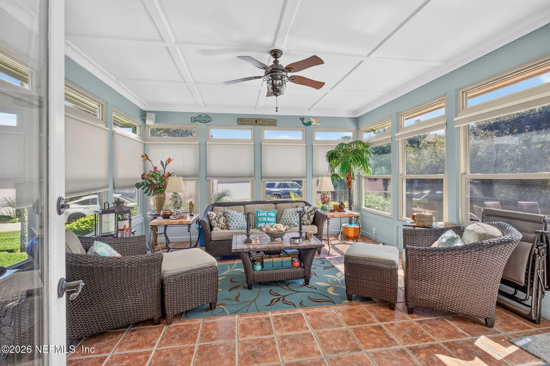 Photo of 2206 LAUGHING GULL Circle