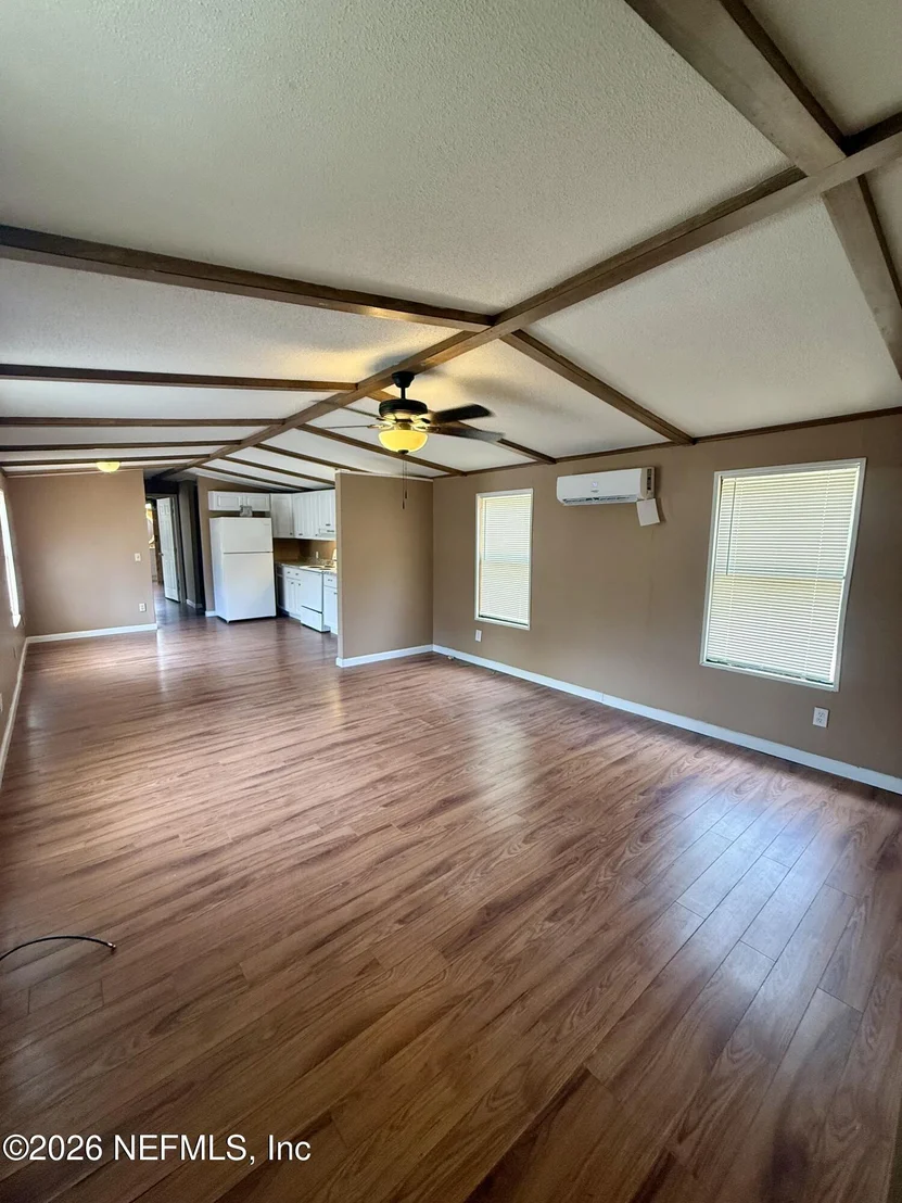 Photo of 509 JANET Avenue