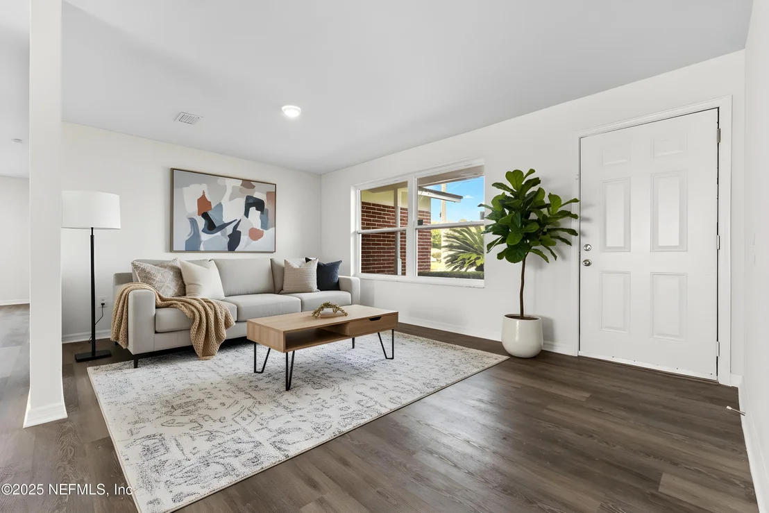 Photo of 5676 FLAGSTAFF Road