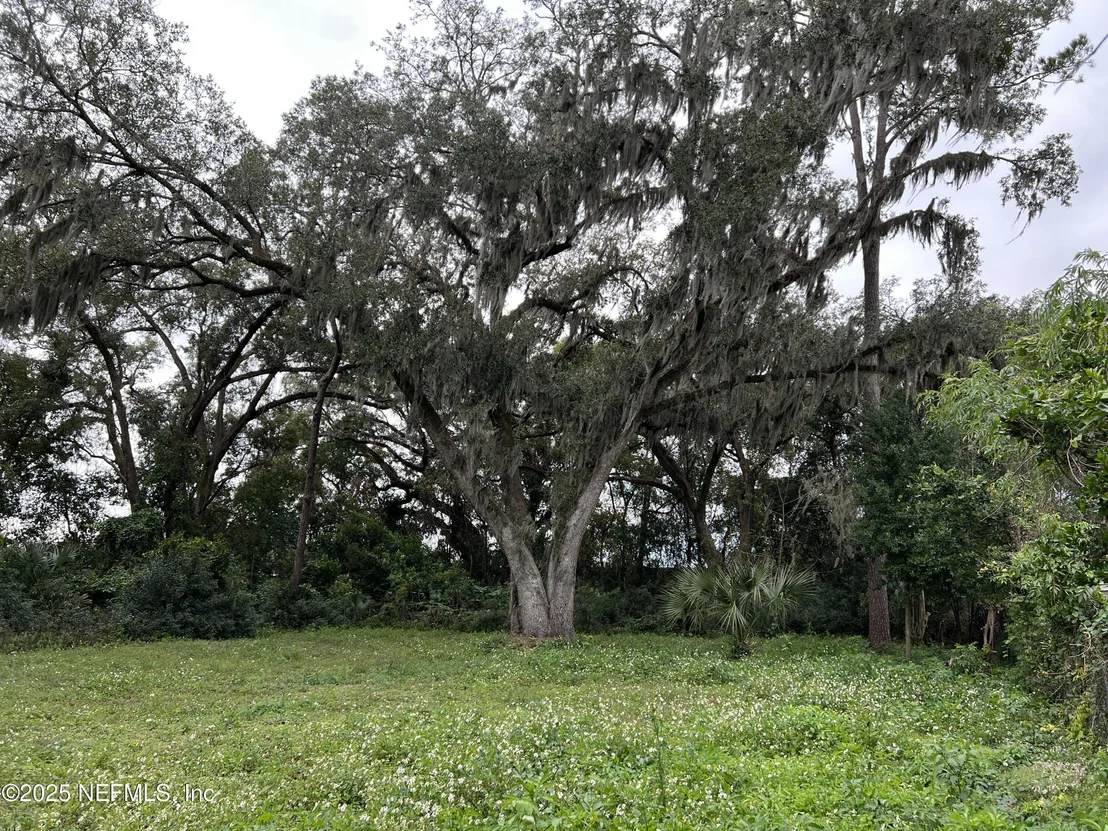 Photo of 1718 MARION Road