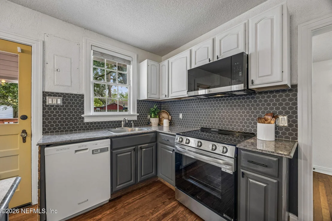 Photo of 1022 OLD HICKORY Road