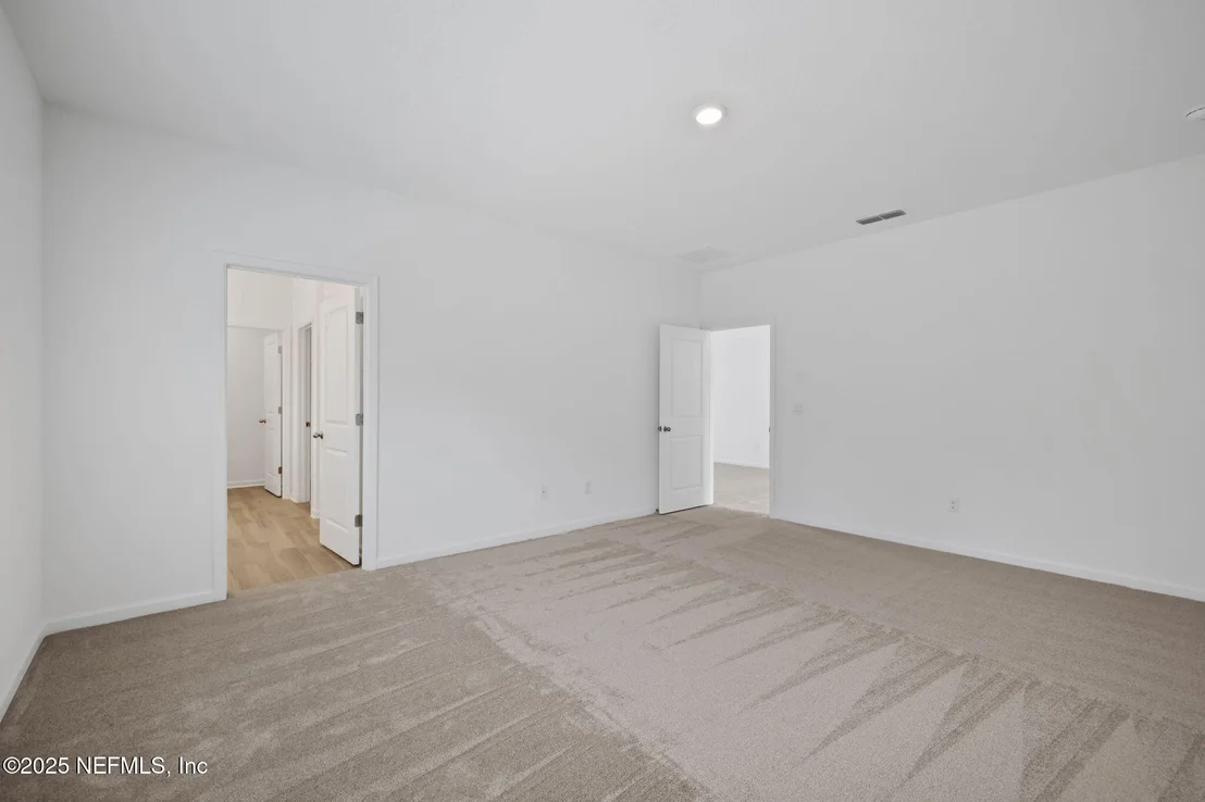Photo of 744 FARMFIELD Drive
