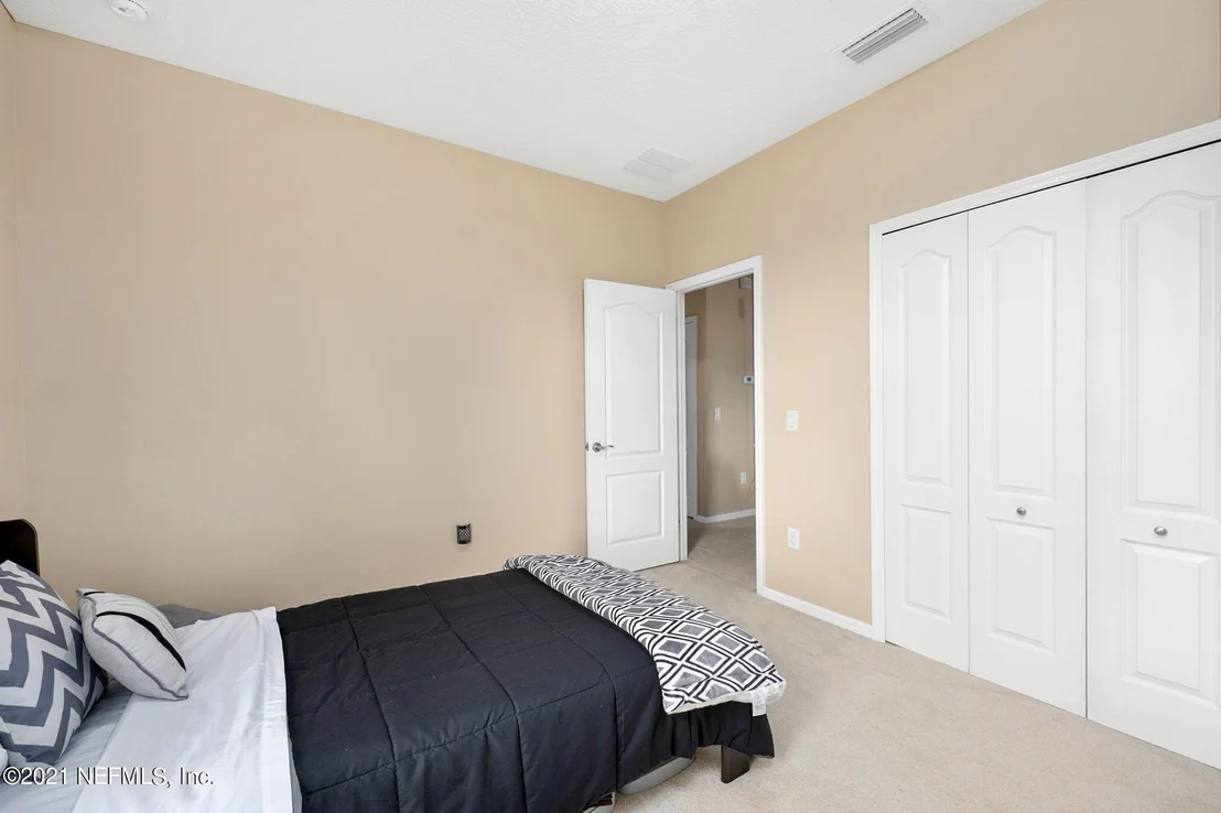 Photo of 13725 DEVAN LEE Drive N