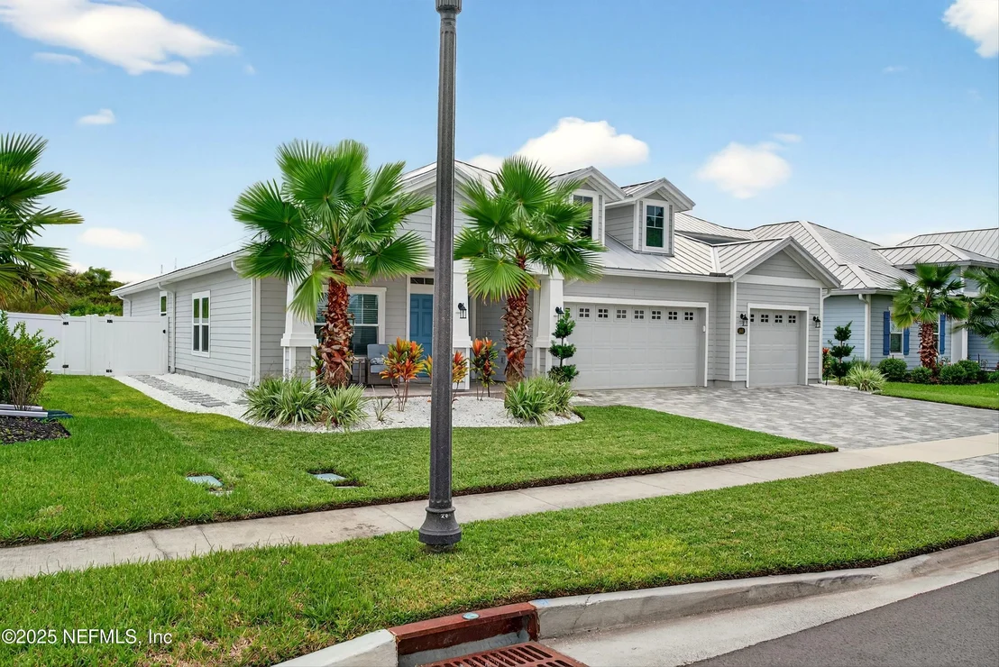 Photo of 243 MARQUESA Circle