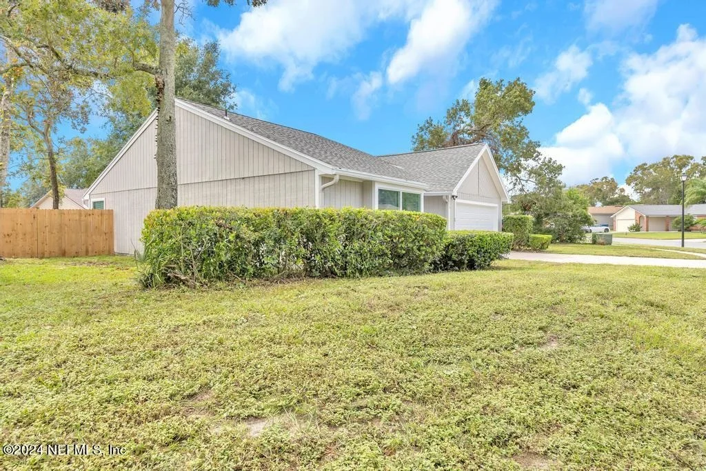 Photo of 3035 HAMPSTEAD Drive