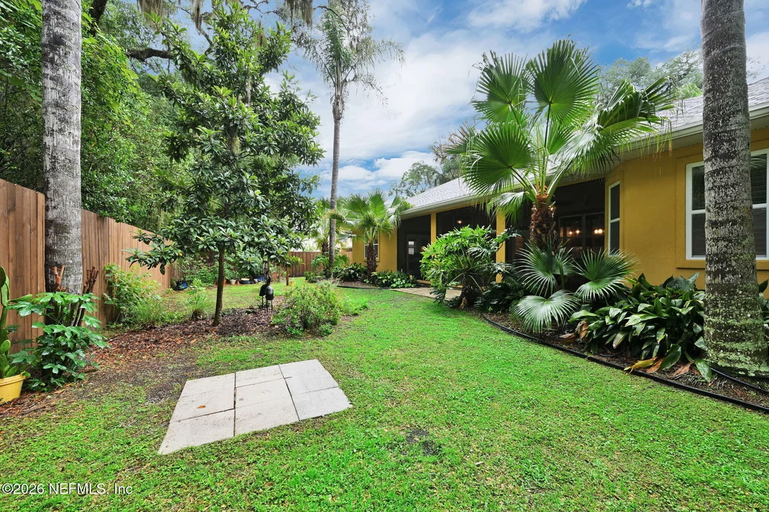 Photo of 1014 FRUIT COVE Road