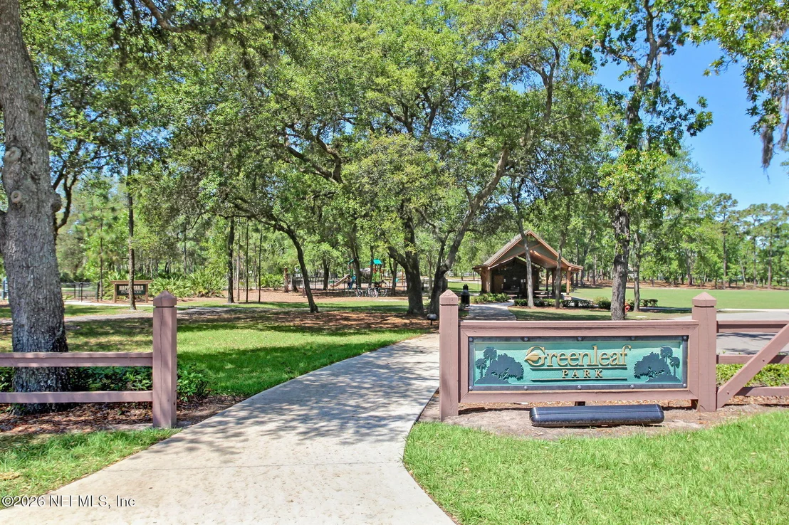 Photo of 35 AUBURNDALE Drive